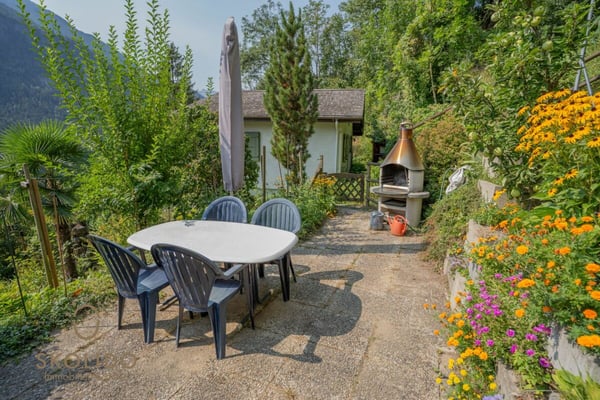 Idyllisches Chalet in mitten der schweizer Alpen mit Umschwung 15