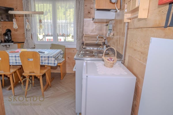 Gemütliche Dachwohnung (Südwestseite) im Haus Arve 4
