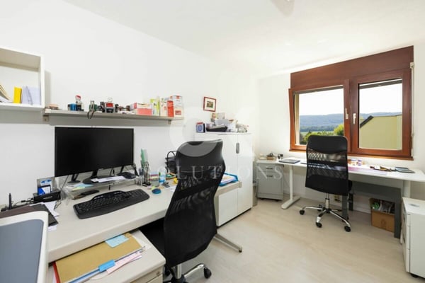 Ein Haus an Top Lage, toller Weitsicht, Charakter und Anpassungsmöglichkeiten 11