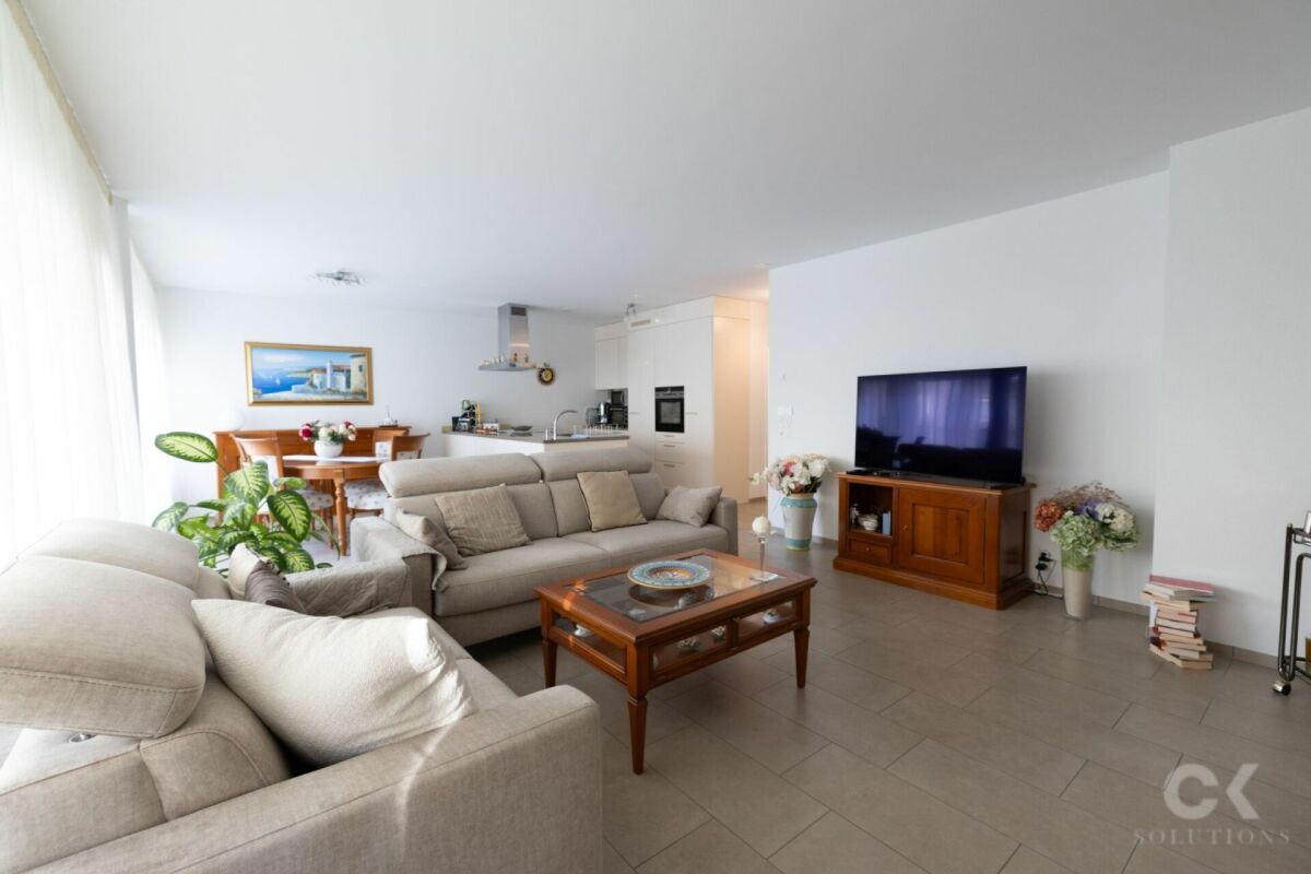 Appartement Minergie moderne avec jardin idyllique dans un emplacement central
