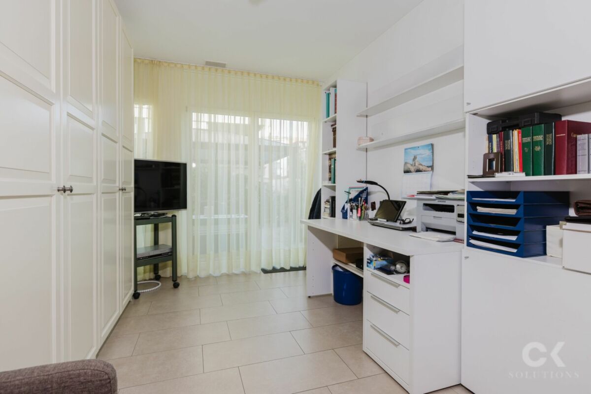 Appartement Minergie moderne avec jardin idyllique dans un emplacement central