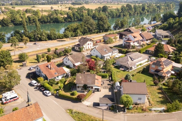 Charmantes Zuhause mit grossem Garten und viel Potenzial
