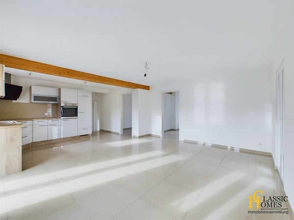 NEUWERTIGES UND KERNSANIERTES MEHRFAMILIENHAUS - BR 4.6% 5