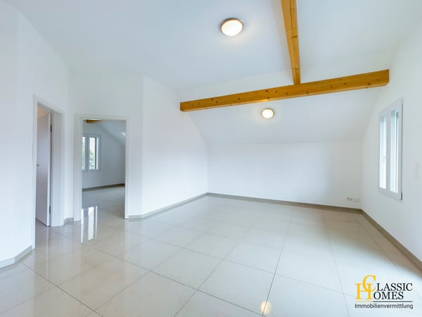 NEUWERTIGES UND KERNSANIERTES MEHRFAMILIENHAUS - BR 4.6% 7