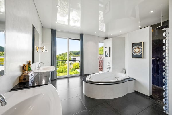 Maisonettewohnung der Extraklasse in bester Villenlage 11