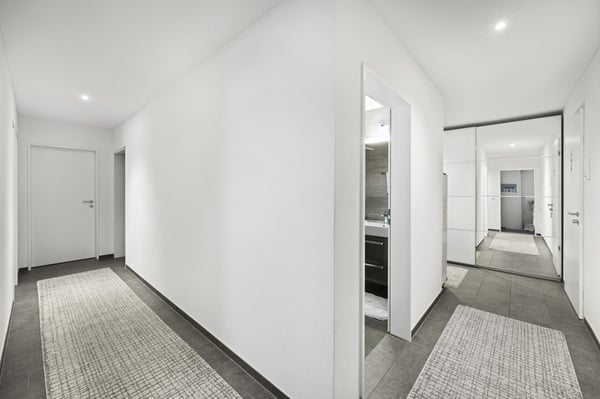 1.5-Zimmer-Wohnung mit grosser Terrasse und Tiefgarage 5