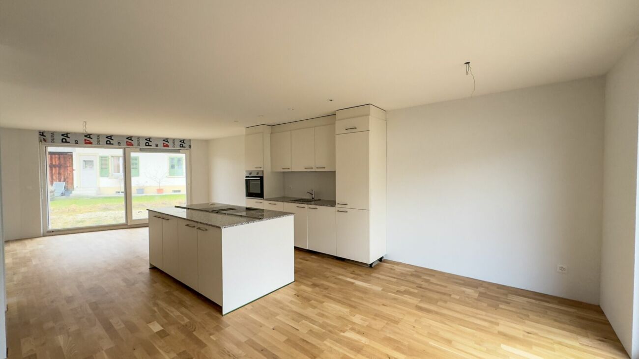 Affordable semi-detached house in central location