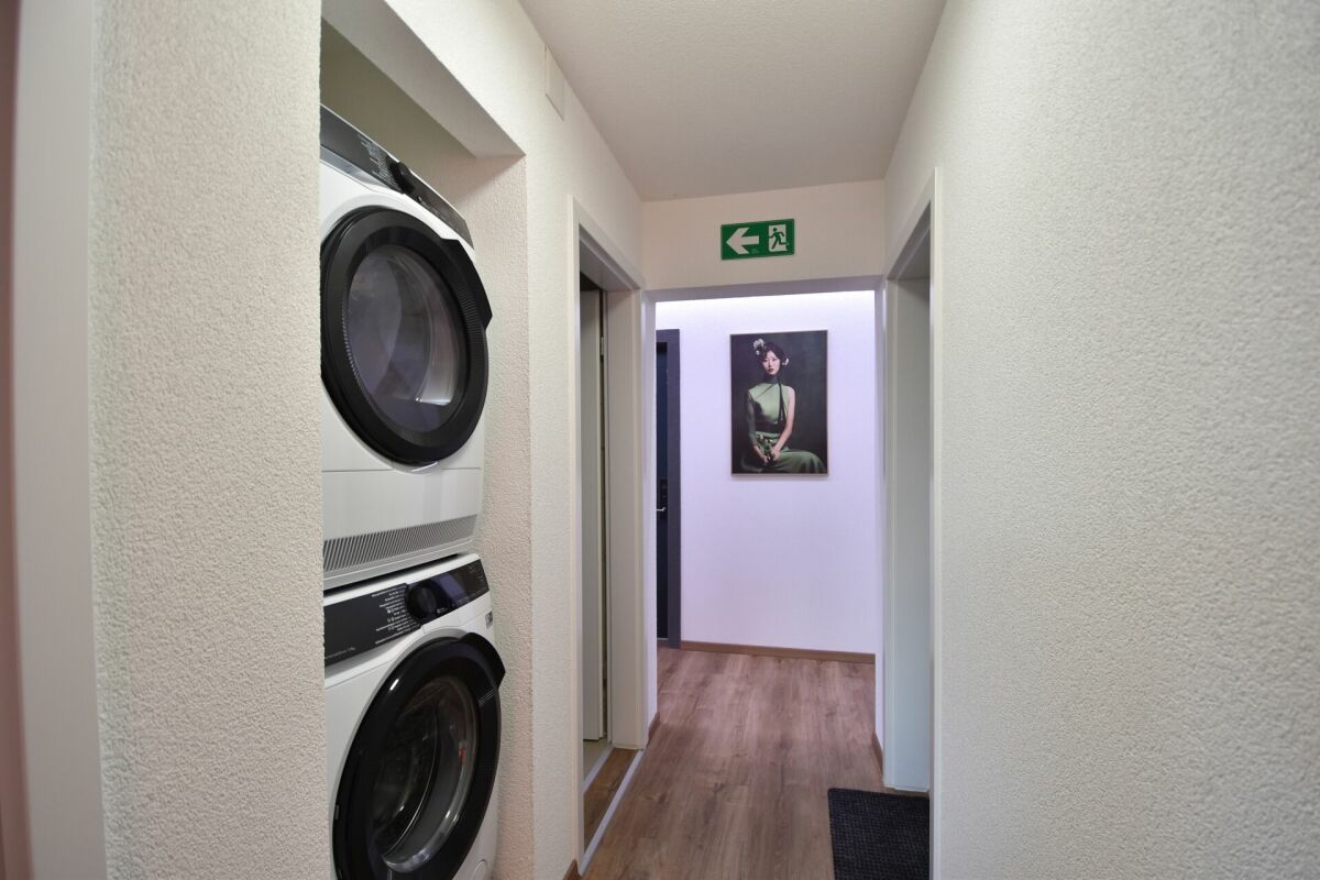 Möblierte Studiozimmer für Kurzzeit- oder Langzeitmiete!
