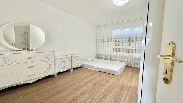 Grosszügige 1.5-Zimmer Wohnung im beliebten Holenacker-Quartier 5