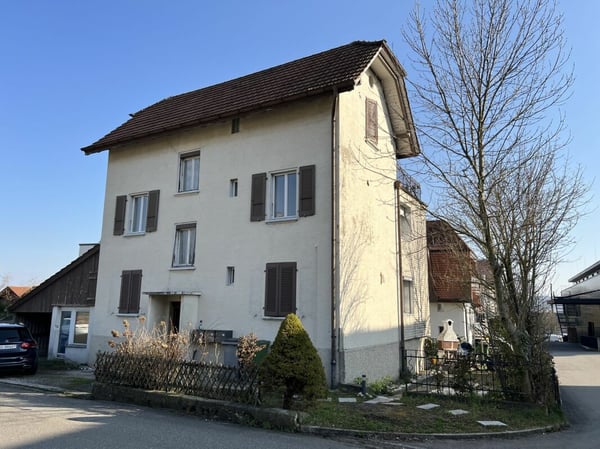 Attraktives Mehrfamilienhaus im steuergünstigen Bettlach - Top-Lage im Dorfzentrum! 3