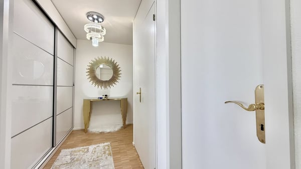 1.5 Zimmer Wohnung im beliebten Holenacker-Quartier 8