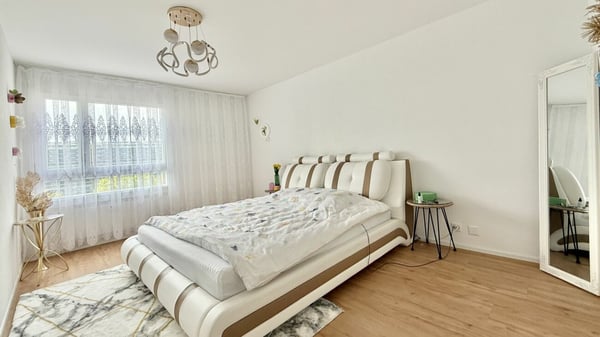1.5 Zimmer Wohnung im beliebten Holenacker-Quartier 5