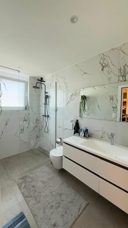 1.5 Zimmer-Attika-Wohnung mit schöner Terrasse samt Aussicht! 8