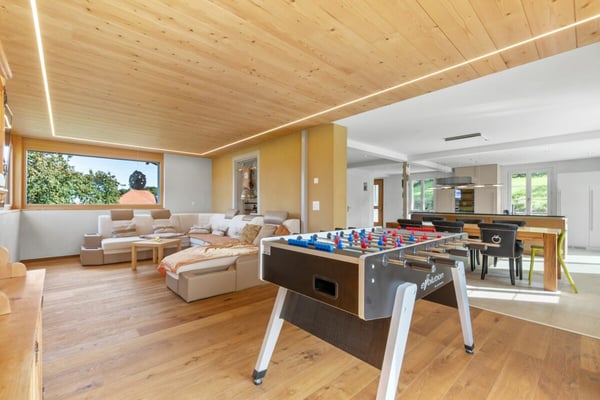 Qualität triftt Komfort-EFH mit Galerie, Anbau&grossem Grundstück 8