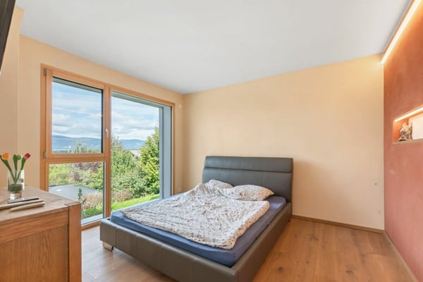 Qualität triftt Komfort-EFH mit Galerie, Anbau&grossem Grundstück 11