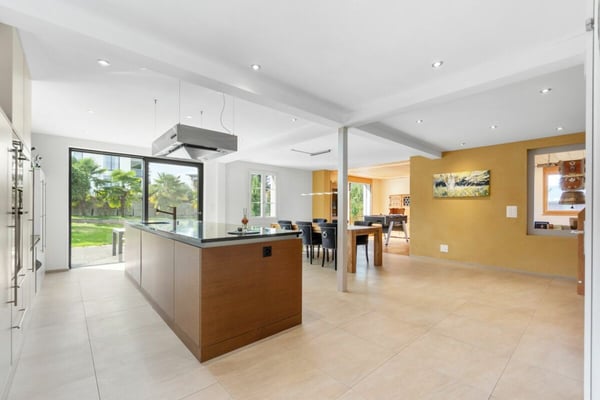 Qualität triftt Komfort-EFH mit Galerie, Anbau&grossem Grundstück 5