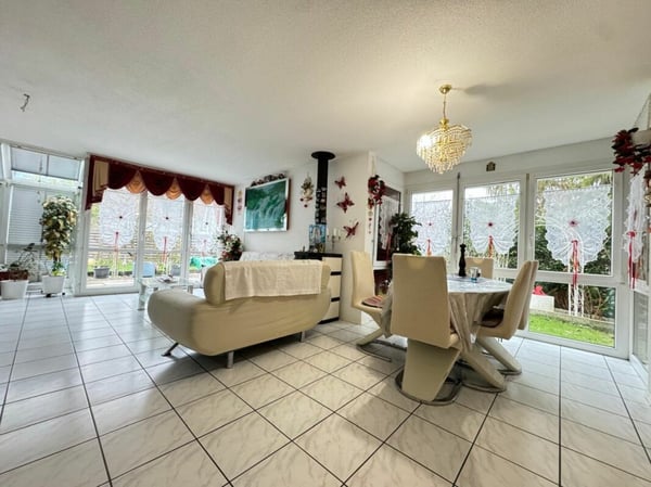 1.5 Zi. Doppeleinfamilienhaus an guter Lage 2