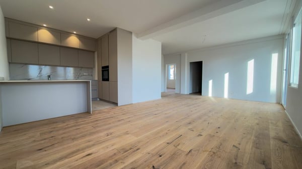 Kernsaniertes MFH mit Baulandreserve an steuergünstigen Gemeinde 22