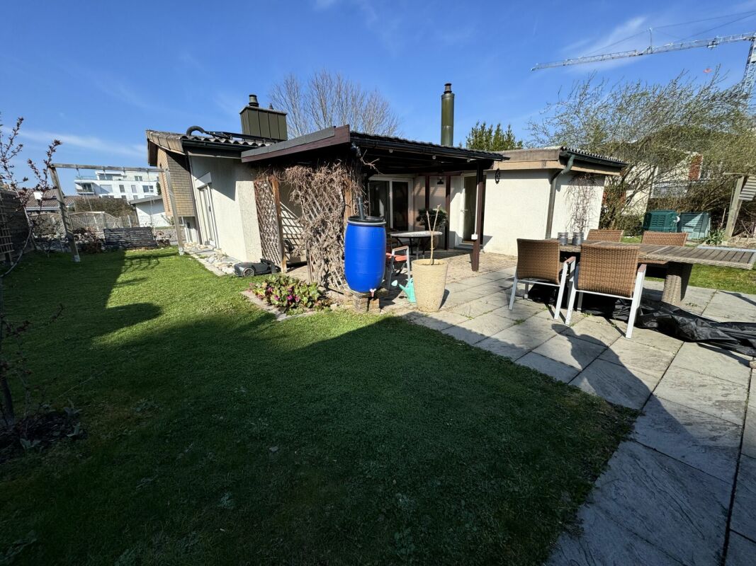 5.5-Zimmer-Einfamilienhaus in ruhigem, sonnigem und familienfreundlichem Quartier