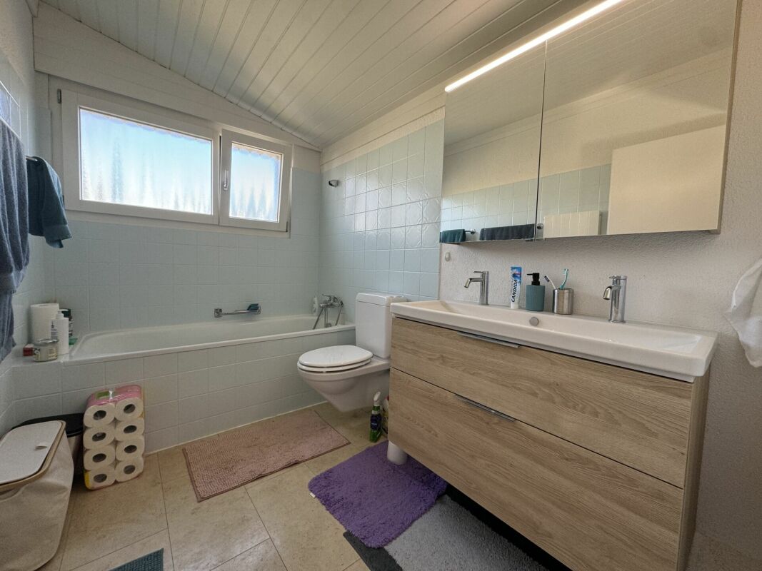 5.5-Zimmer-Einfamilienhaus in ruhigem, sonnigem und familienfreundlichem Quartier