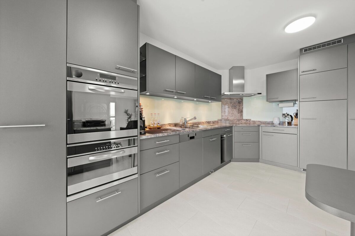 4 1/2 Zimmer- Wohnung im ersten Geschoss