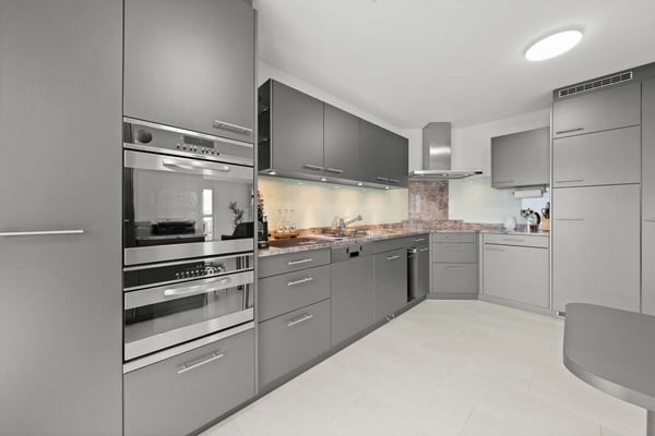 4 1/2 Zimmer- Wohnung im ersten Geschoss 4