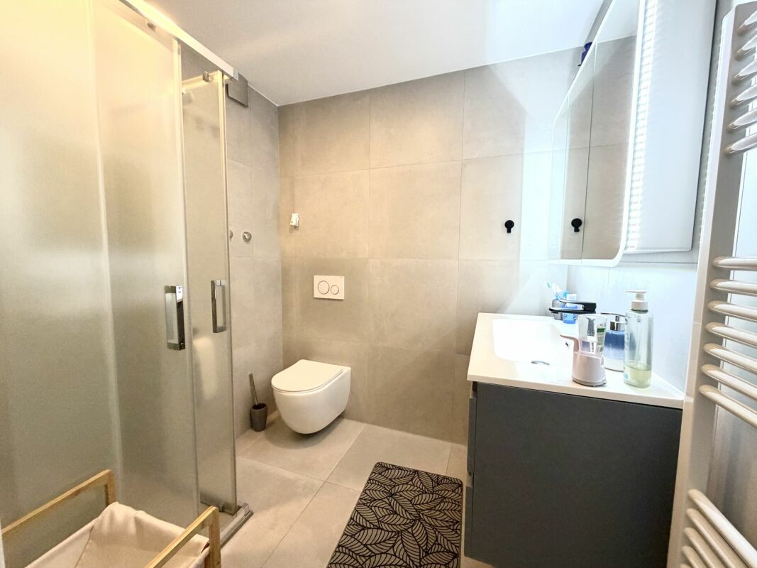 Totalsanierte 4.5 Zi. Wohnung an guter Lage