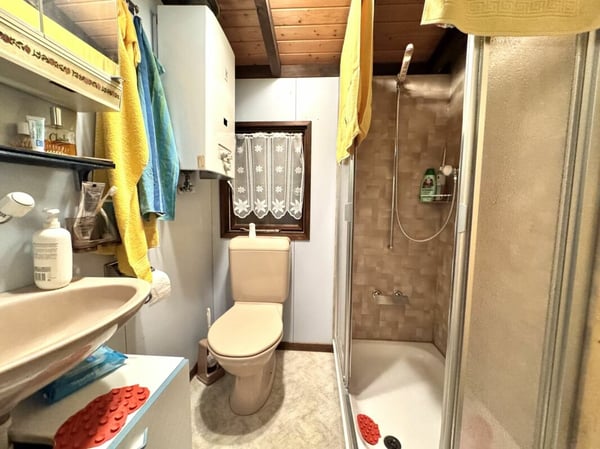 Schönes Chalet in einem tollen Campingplatz 6