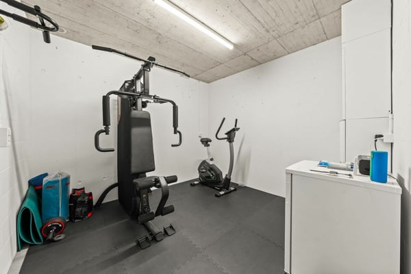 Exklusive 4.5-Zimmer-Terrassenwohnung - Modernes Wohnen auf höchstem Niveau 20