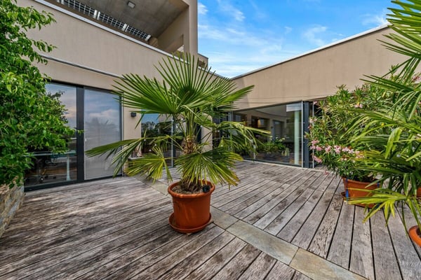 Exklusive 4.5-Zimmer-Terrassenwohnung - Modernes Wohnen auf höchstem Niveau 23