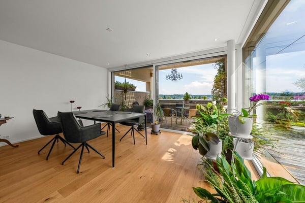 Exklusive 4.5-Zimmer-Terrassenwohnung - Modernes Wohnen auf höchstem Niveau 11