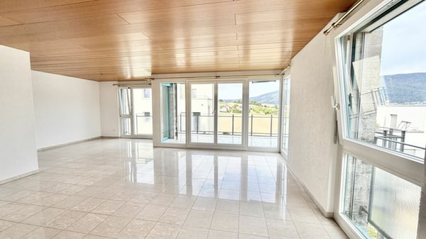 4.5 Zimmer Wohnung an Top Lage 3