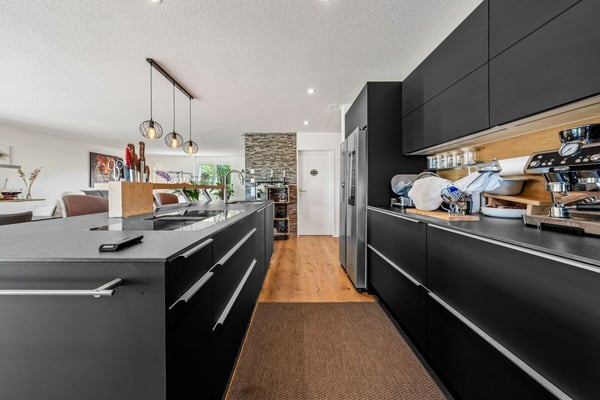 Exklusive 5.5-Zimmer-Attikawohnung mit 152 m² Terrasse & Weitsicht! 11