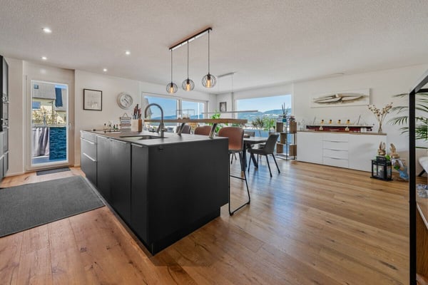 Exklusive 5.5-Zimmer-Attikawohnung mit 152 m² Terrasse & Weitsicht! 7
