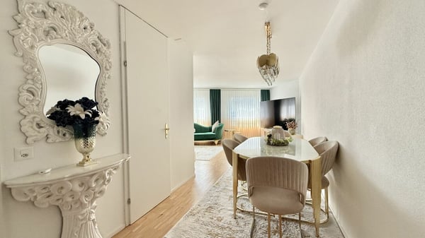 3.5 Zimmer Wohnung im beliebten Holenacker-Quartier 2