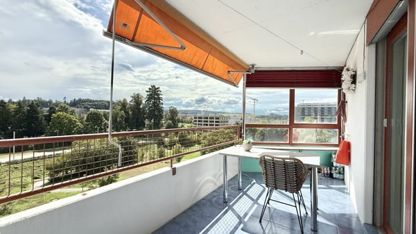 3.5 Zimmer Wohnung im beliebten Holenacker-Quartier 9