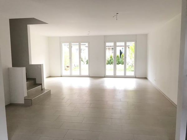 Einfamilienhaus mit grosszügigem Garten und gedecktem Sitzplatz 2