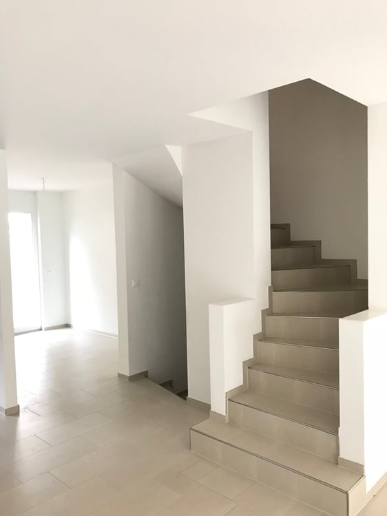 Einfamilienhaus mit grosszügigem Garten und gedecktem Sitzplatz 6