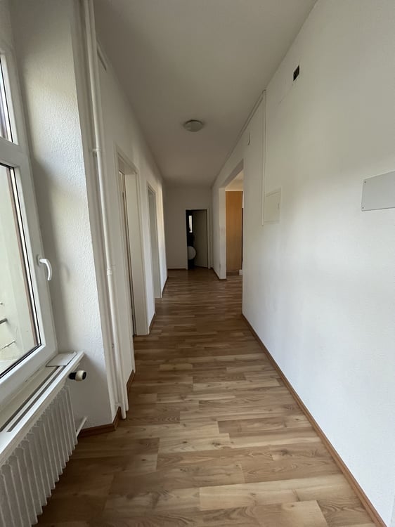 Zentral gelegene Wohnung! 3
