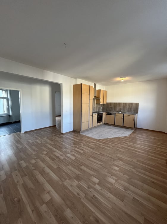 Zentral gelegene Wohnung! 4