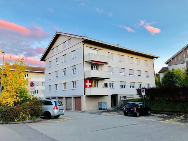 Charmante 3-Zimmerwohnung in Laupen 1