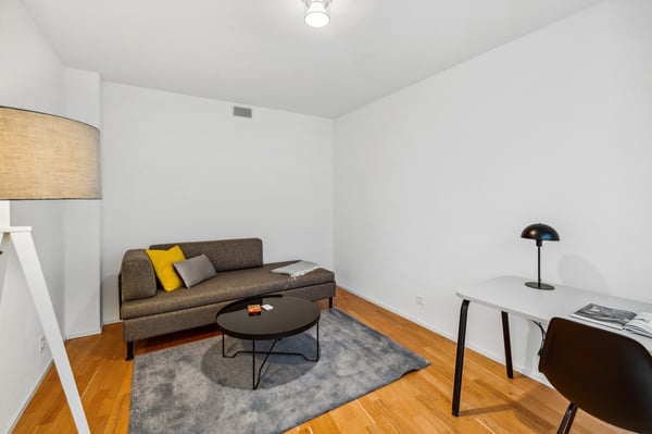 3.5-Zimmerwohnung im Tower Münchenstein BL 9