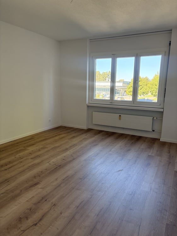 Helle 2.0-Zimmerwohnung mit Balkon 3
