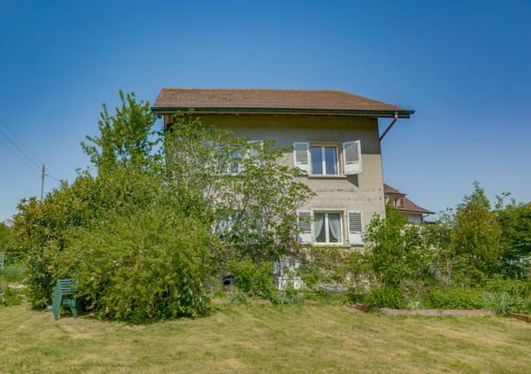 ZENTRALER FAMILIENTRAUM 8