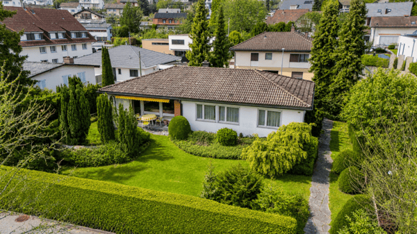 TRAUMHAUS FÜR JUNG UND ALT (bankgeprüft) 1