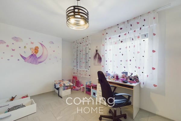 Wohnensemble mit Entwicklungsspielraum in Varen - drei Einheiten an sonniger Aussichtslage 15