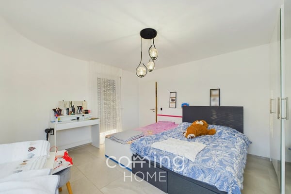 Wohnensemble mit Entwicklungsspielraum in Varen - drei Einheiten an sonniger Aussichtslage 17