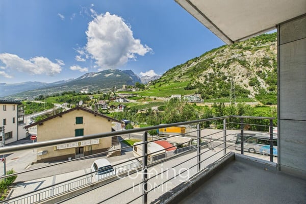 Modernes 1-Zimmer-Büro in Susten - zentral, hell und mit Balkon 9