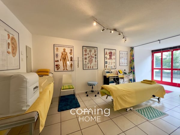 Vielseitige 2.5-Zimmer-Einheit in Naters - flexible Nutzung für Arbeit und Kreativität 1