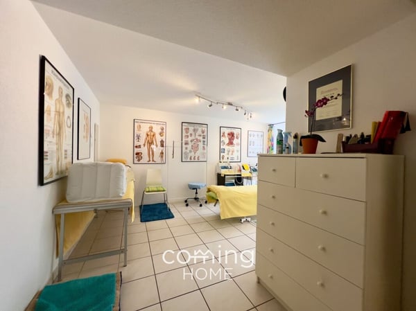 Vielseitige 2.5-Zimmer-Einheit in Naters - flexible Nutzung für Arbeit und Kreativität 3